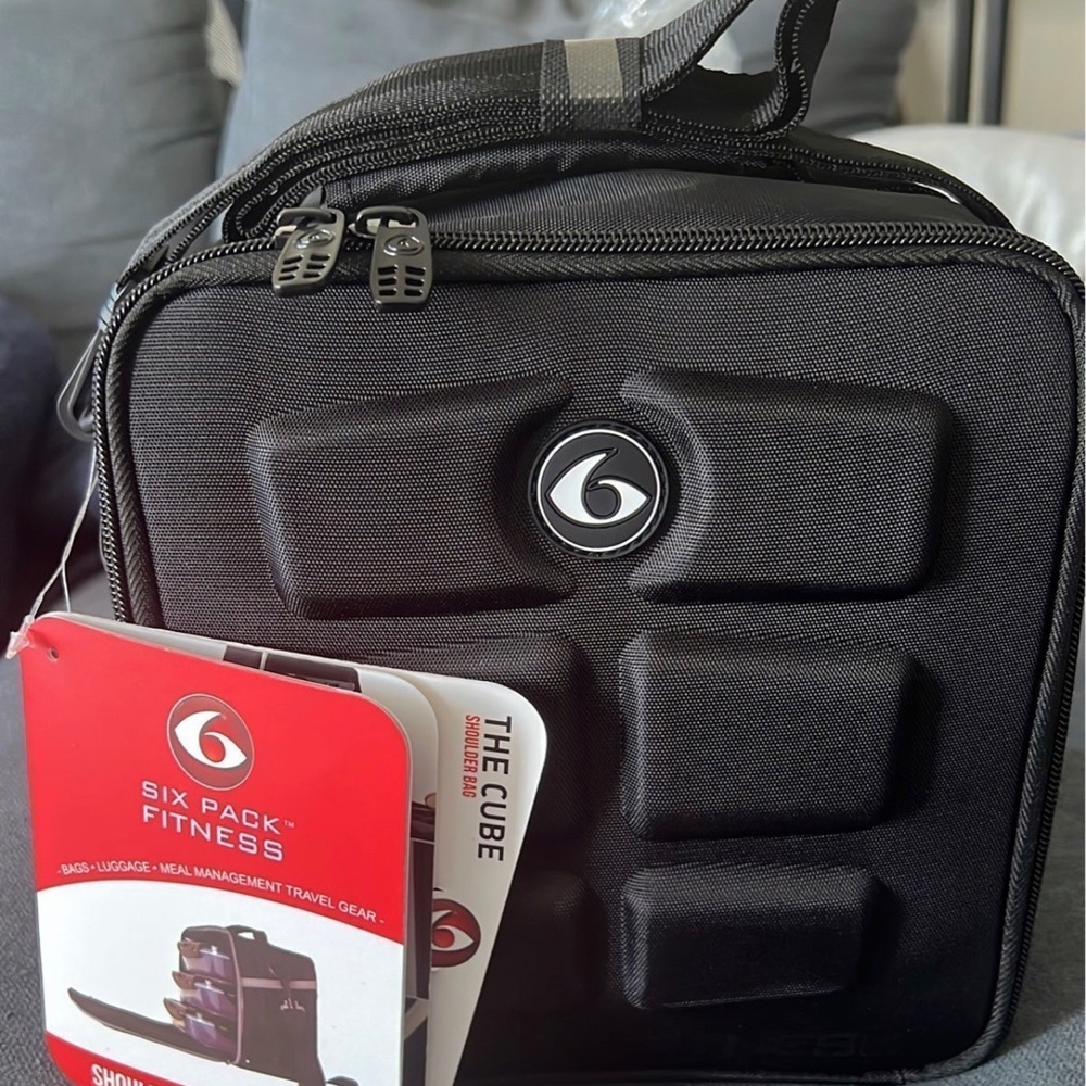 SIX PACK FITNESS MEAL PREP BAG